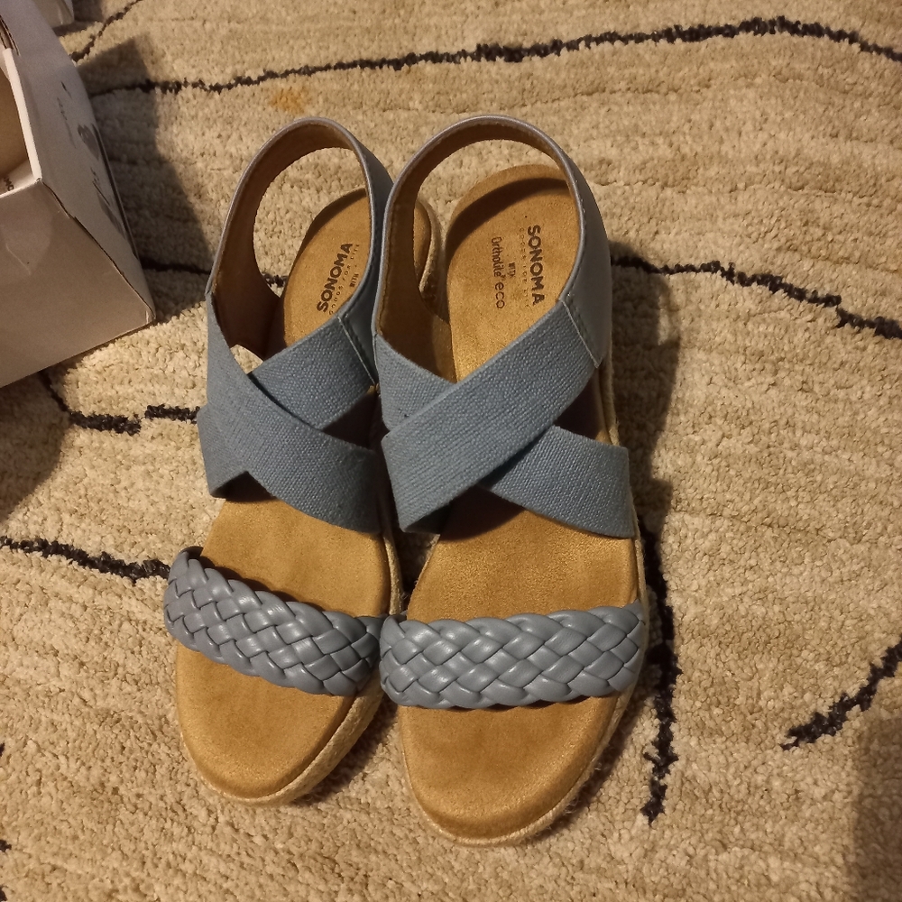 Sonoma Light Blue Tan Wedges - Picture 4 of 6